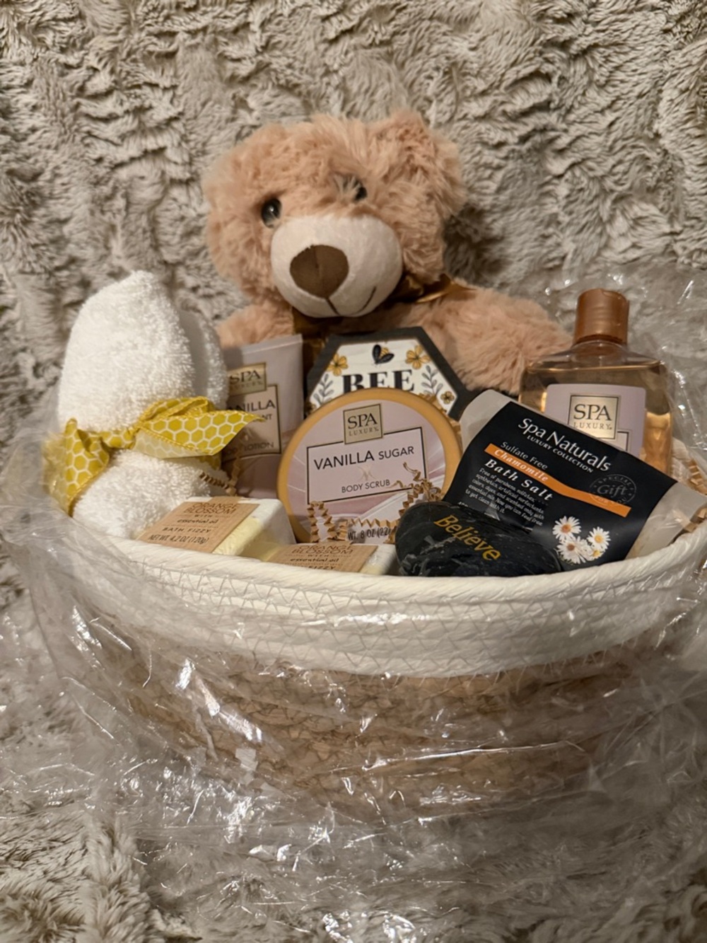 Spa Naturals Vanilla Sugar Kids Bath Gift Basket - Tan & White